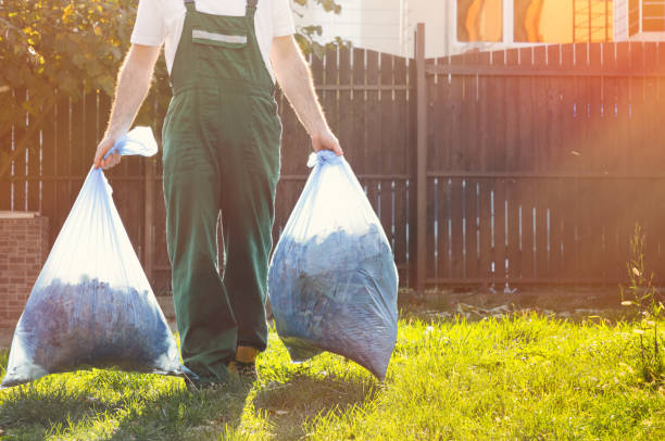 Best Garage Cleanout  in Fruitville, FL